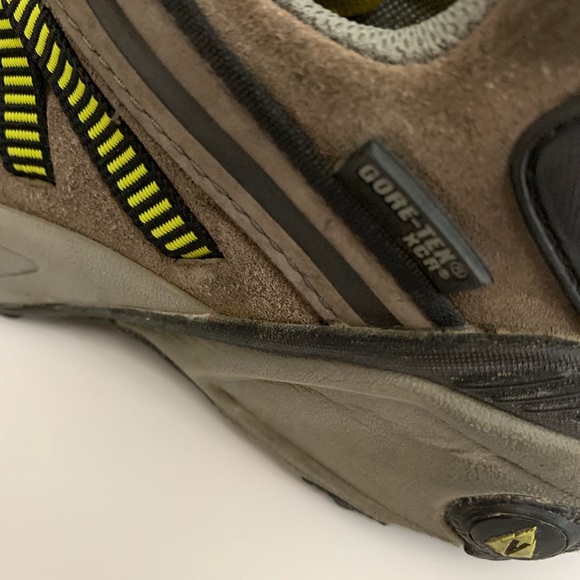 Vasque Gore Tex XCR Sz 8 Brown Hiking Shoes - Picture 6 of 8